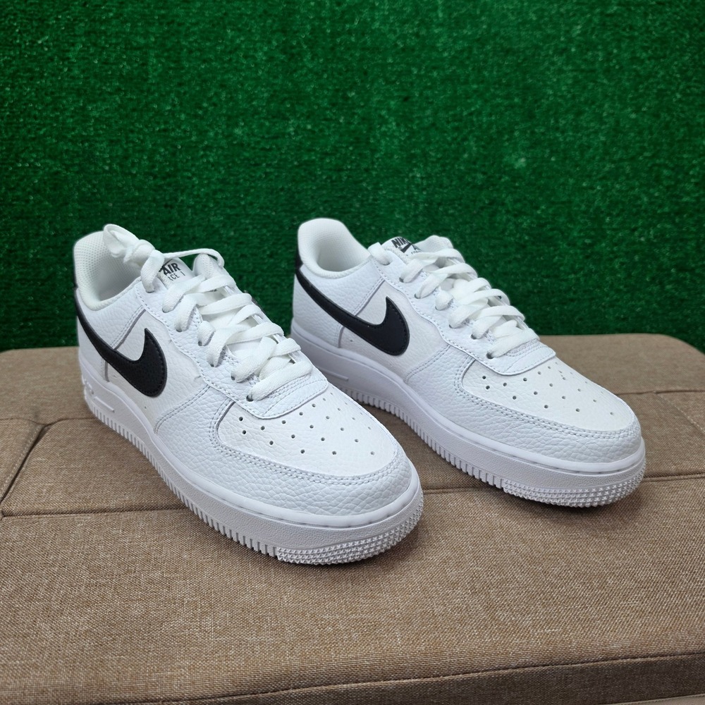 Nike Air Force 1 '07 Low White Black Sneakers Mens 6.5 Streetwear Shoes No Box